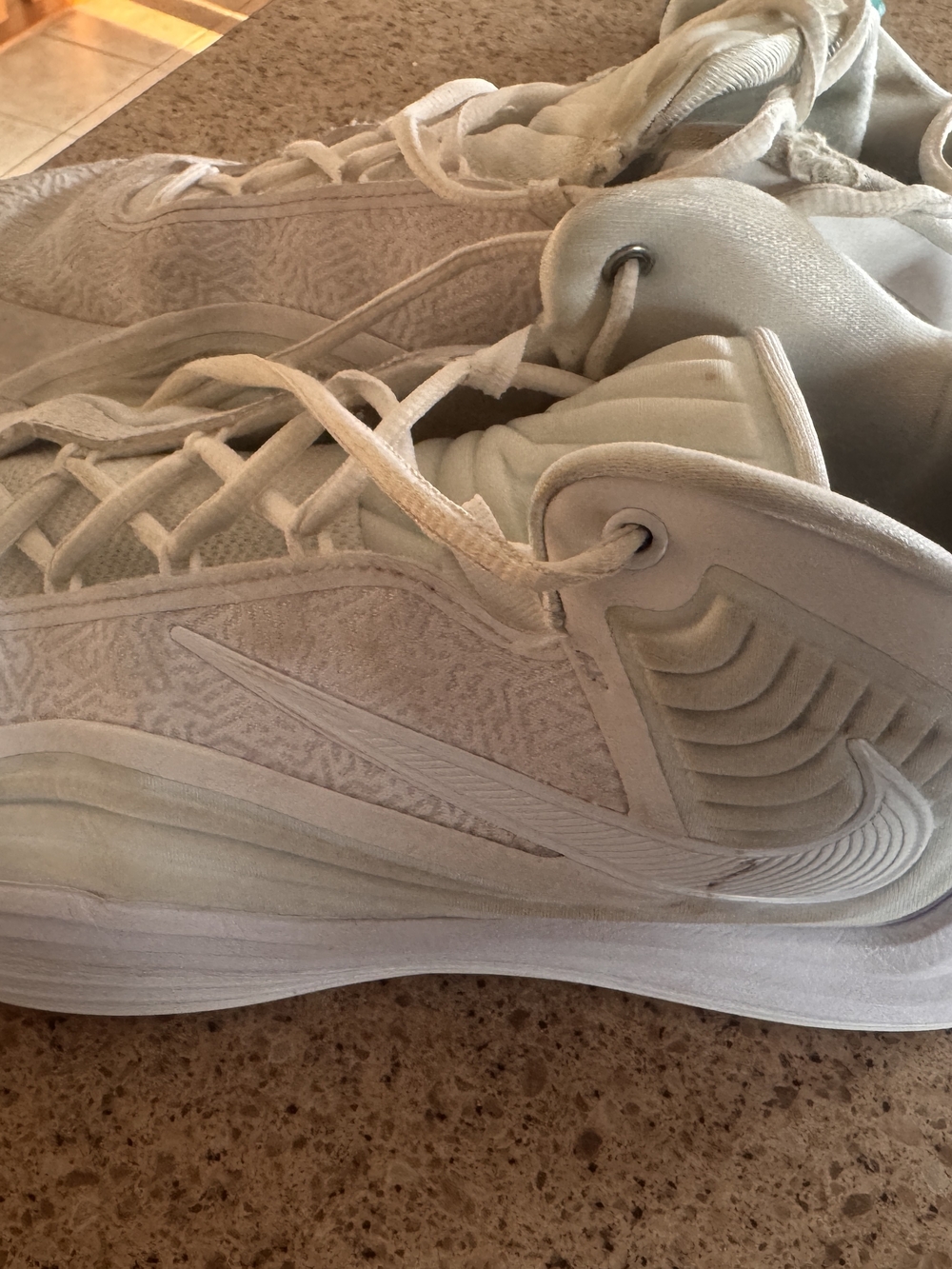 Nike Giannis Freak 7TB triple white mens size 11.5 sneaker